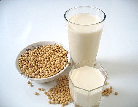 La leche de soja es muy perjudicial para los dientes.